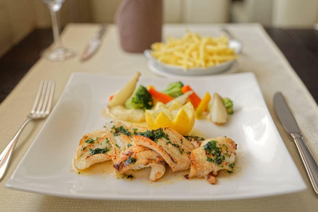 Hotel Edelweiss Ла Фули Екстериор снимка